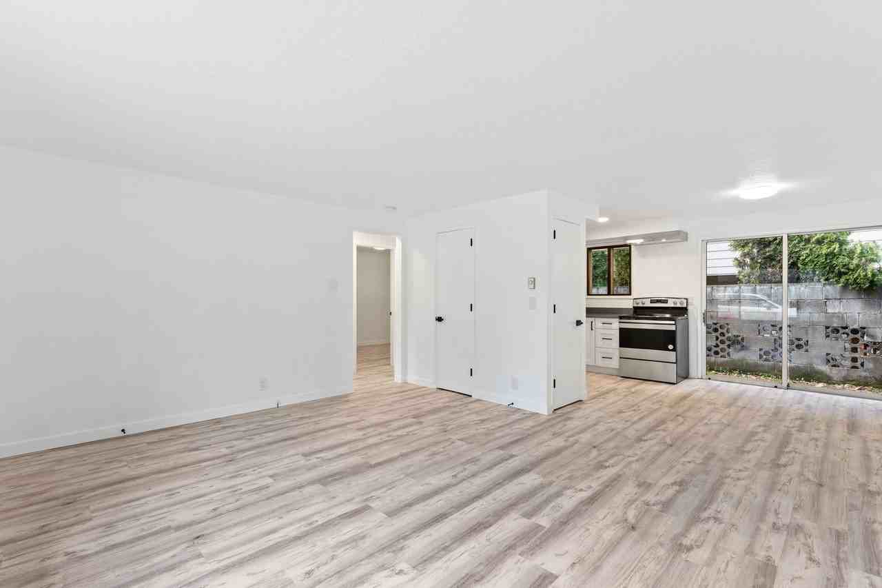 2511 Se Monroe St - Photo 3 of 15