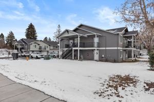 featured image of 118 E Hayden Ave