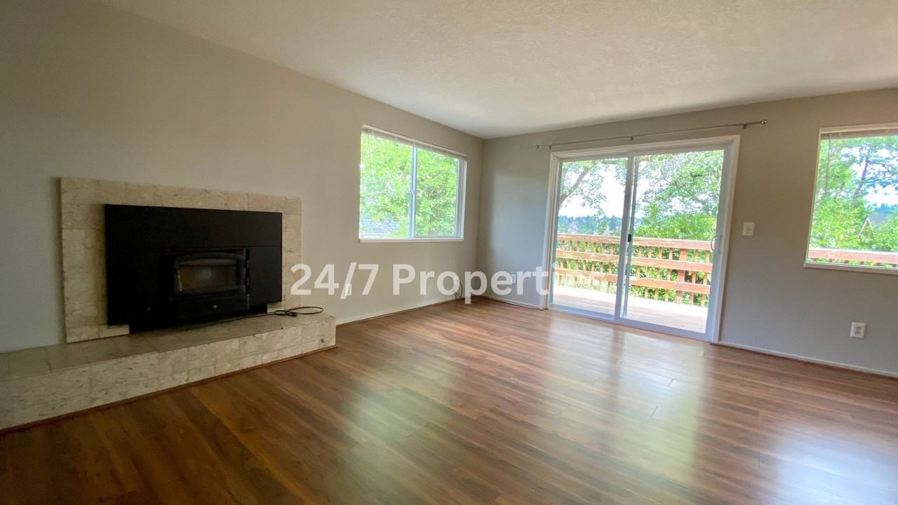 5275 W A St - Photo 3 of 20
