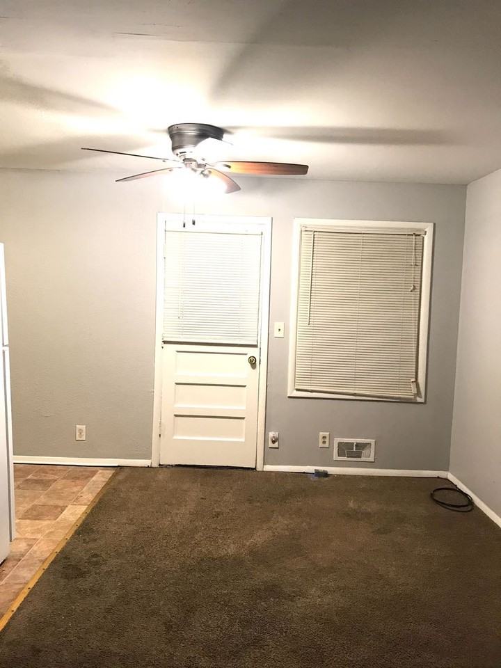 4900 E 41st Ter - Photo 3 of 13