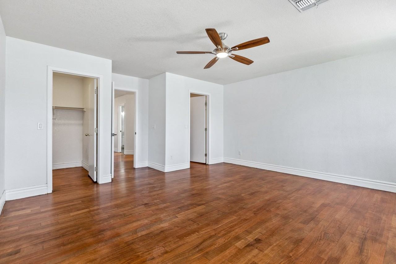 17241 N 46th St - Photo 6 of 41