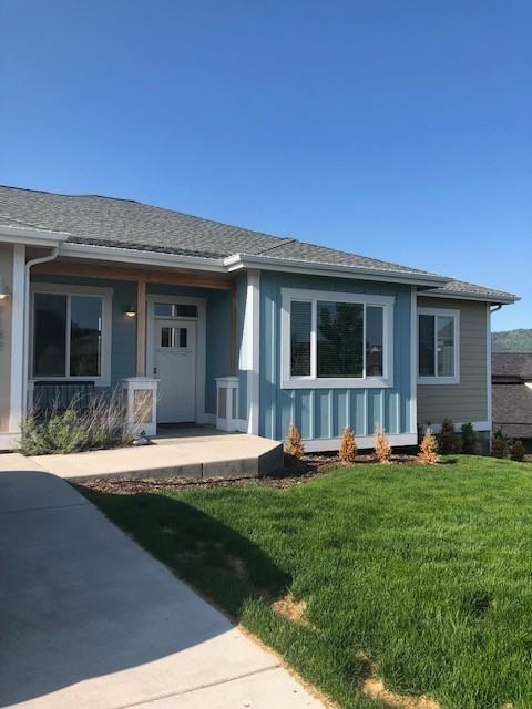 7182 Avery Ln - Photo 2 of 26