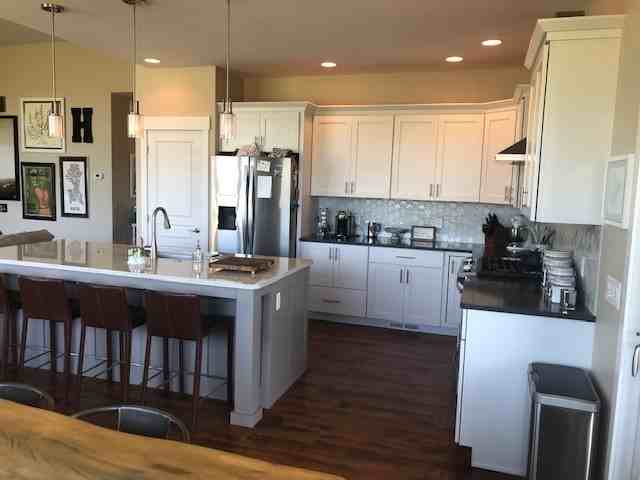 7182 Avery Ln - Photo 3 of 26