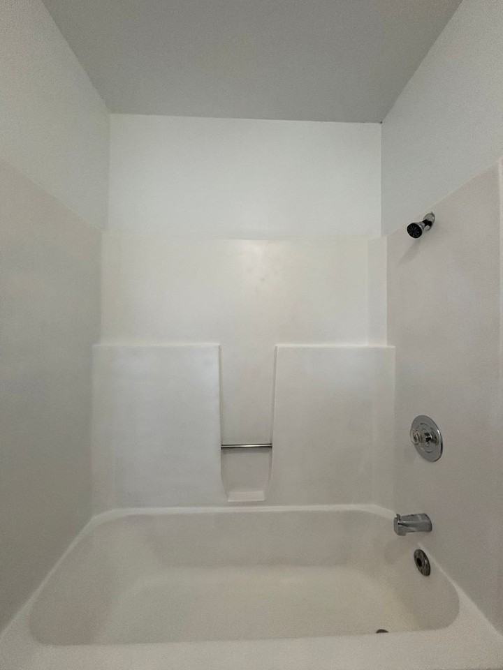500 S 4th St - Photo 7 of 17
