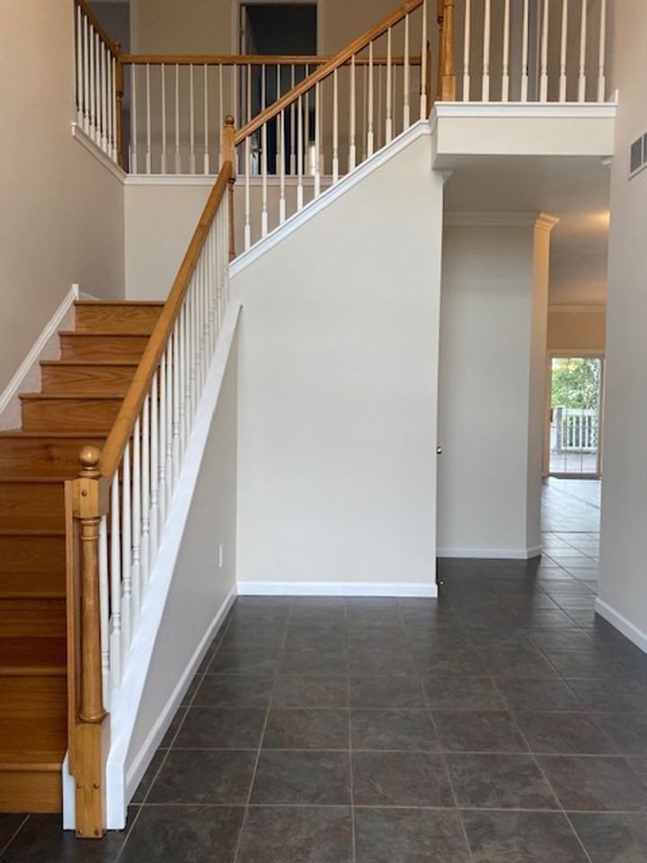 15 Calais Dr - Photo 2 of 28