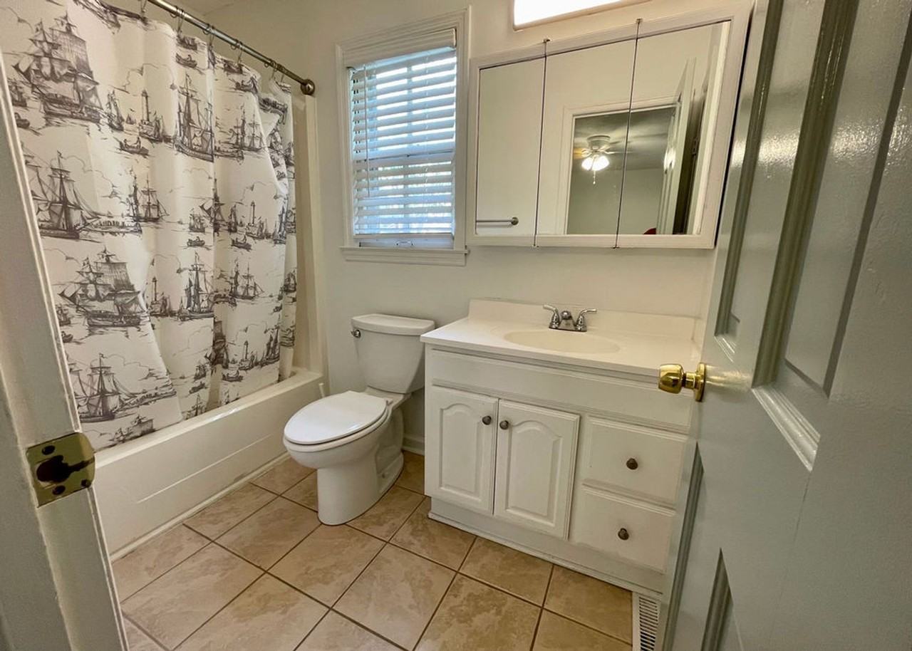 1133 Rifle Range Rd - Photo 3 of 38