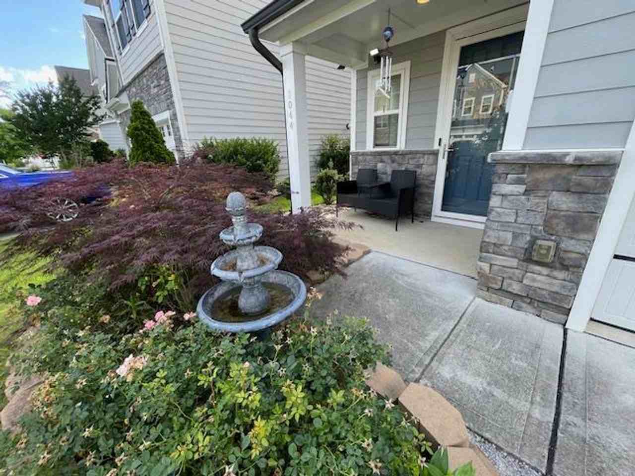 1044 Royal Stock Ln - Photo 2 of 26