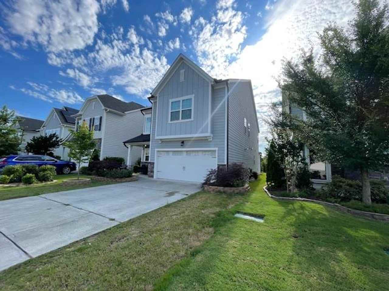 1044 Royal Stock Ln - Photo 3 of 26