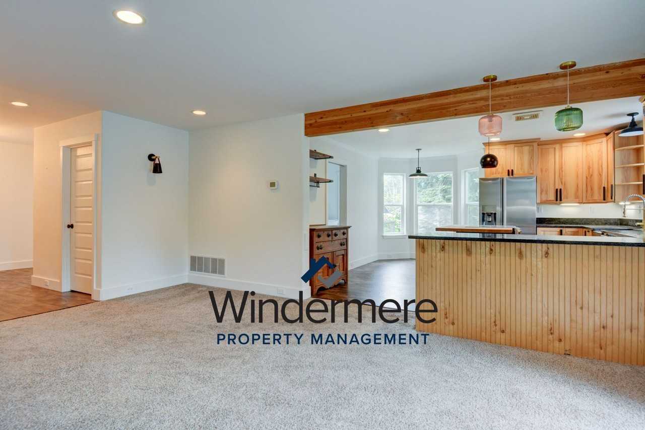 100 Ne Faris St - Photo 3 of 28