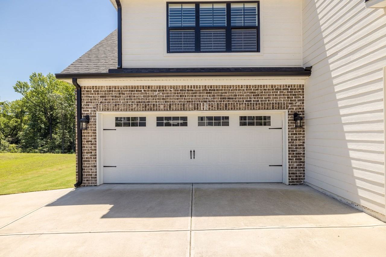 821 Lost Grove Trl - Photo 3 of 50