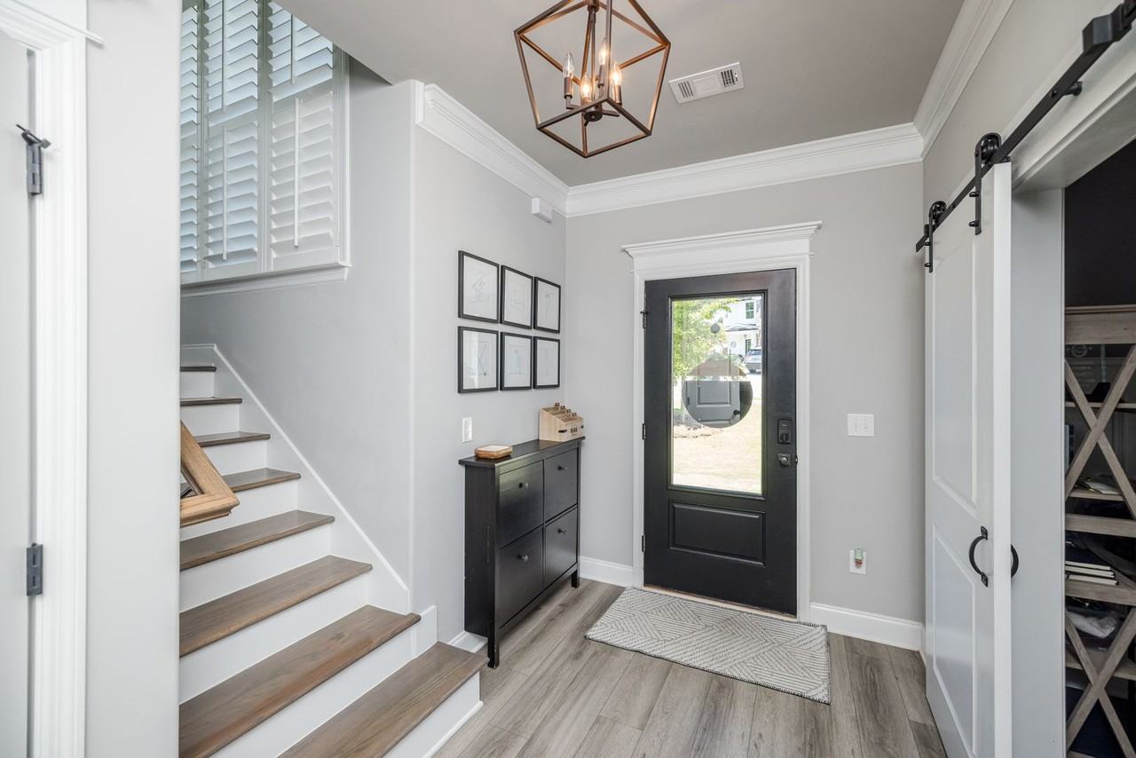 821 Lost Grove Trl - Photo 7 of 50