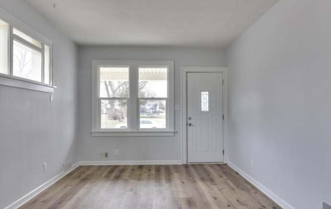 4166 Hillsdale Ave - Photo 2 of 31