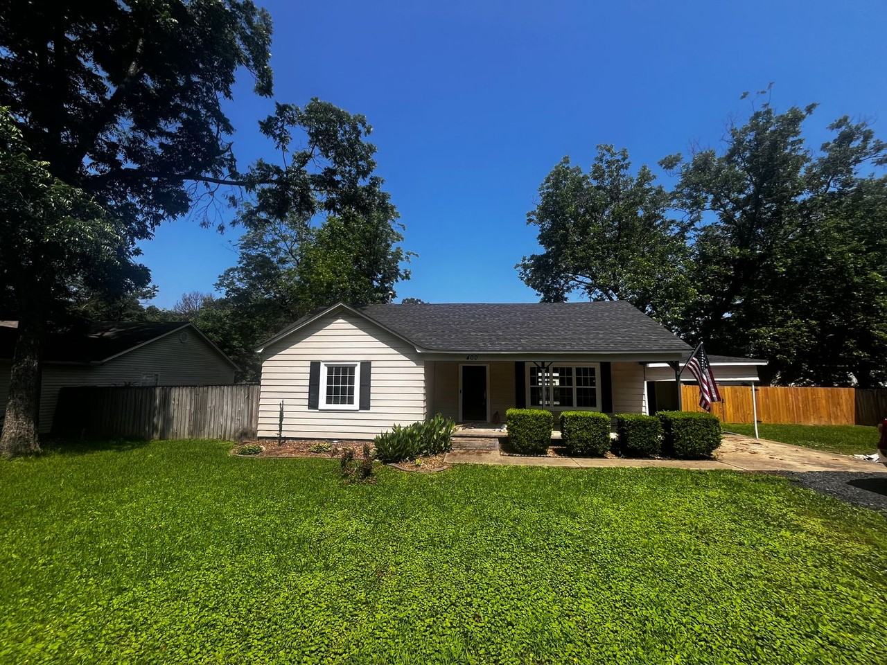 400 South Grant Street - Photo 2 of 27