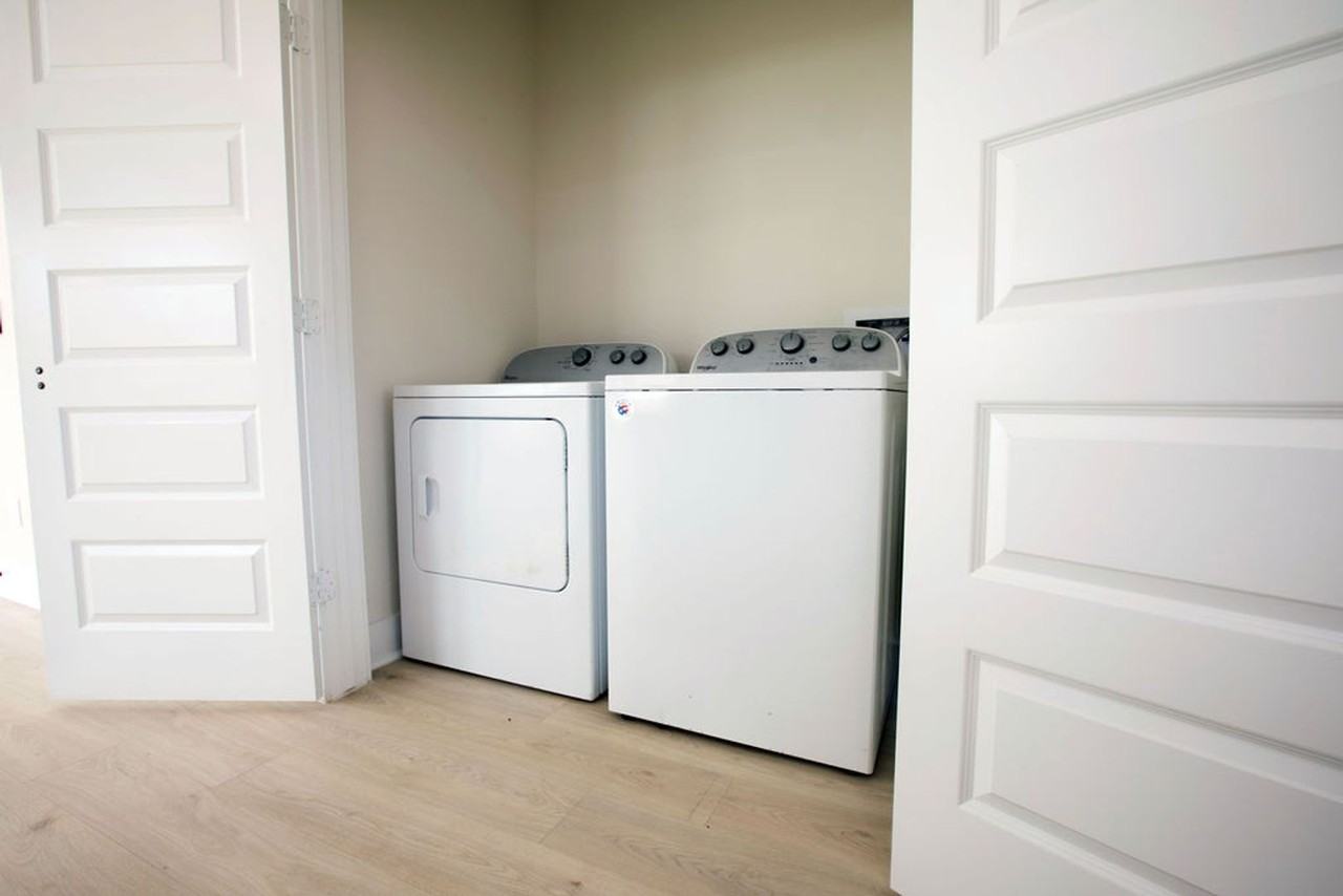 4137 Mallow Street - Photo 5 of 16