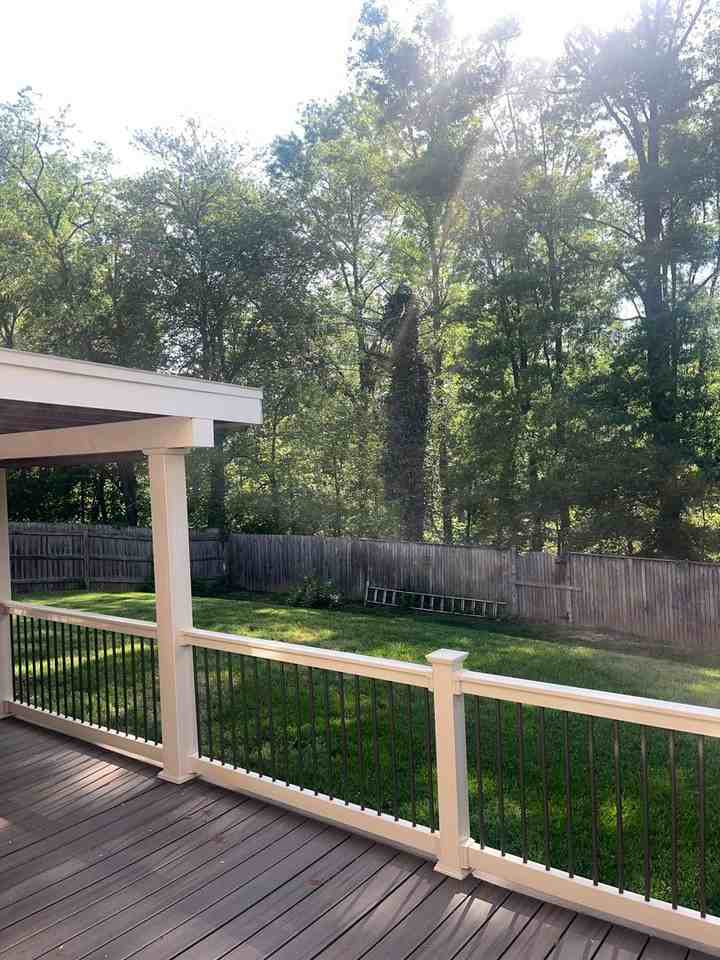 313 Garnett Rd - Photo 4 of 28