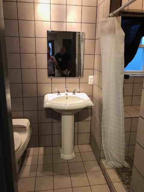 E King Street Executive Rental - Photo 2 of 19