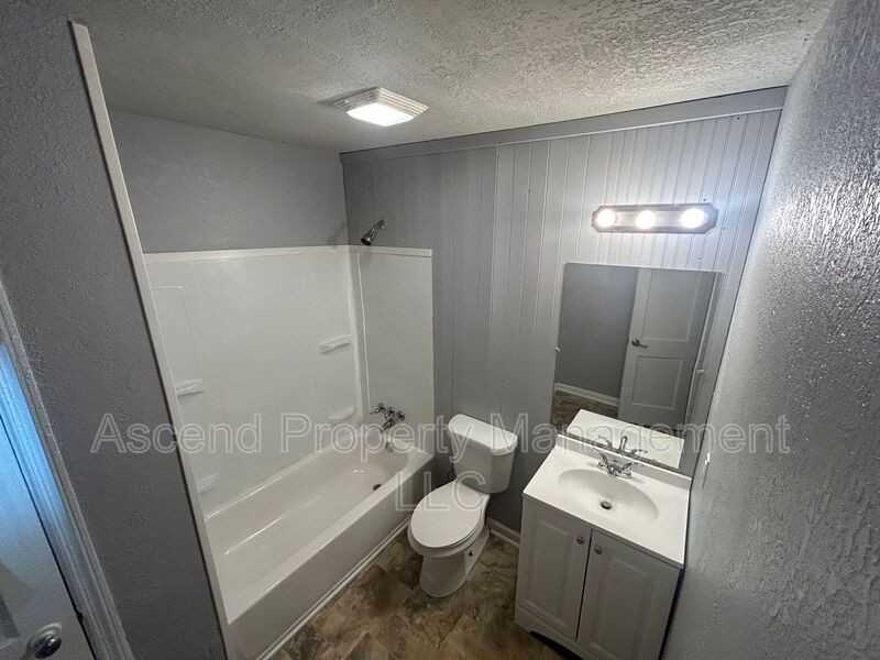 217 Sequoia Dr #A - Photo 7 of 7