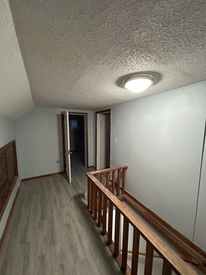 1076 Minnehaha Ave E #0 - Photo 6 of 9