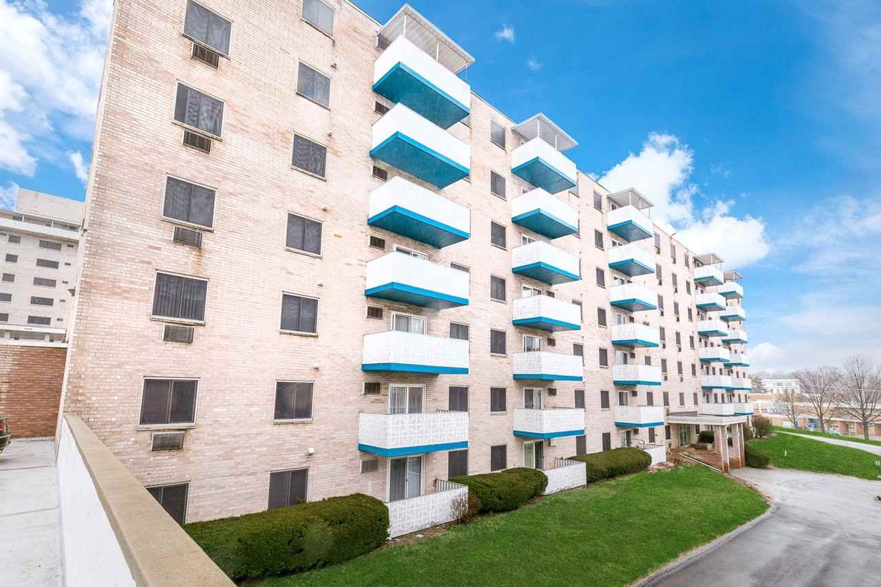 The Evalee Apartments - Photo 3 of 50