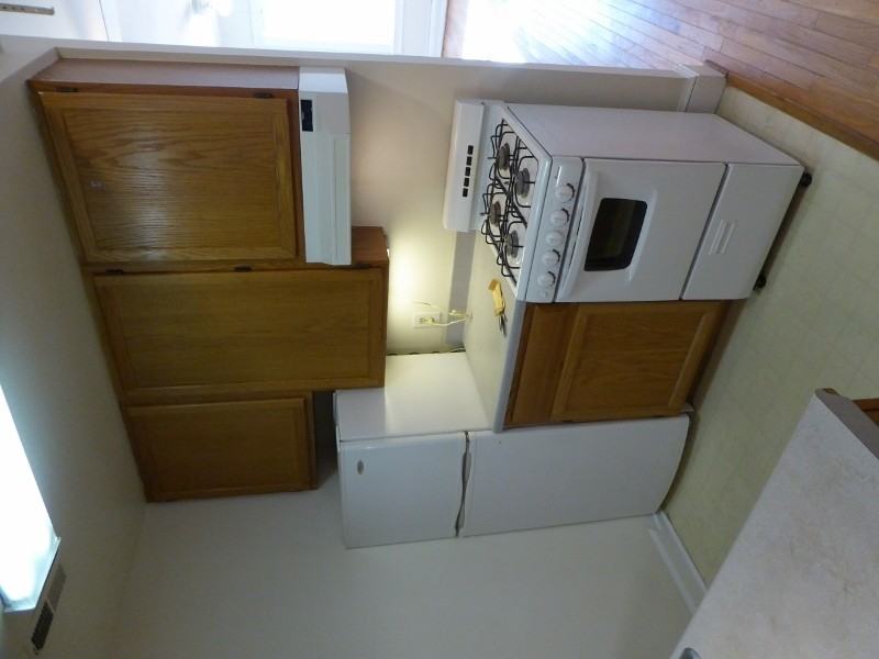 2137 Newport Place NW - Photo 5 of 12