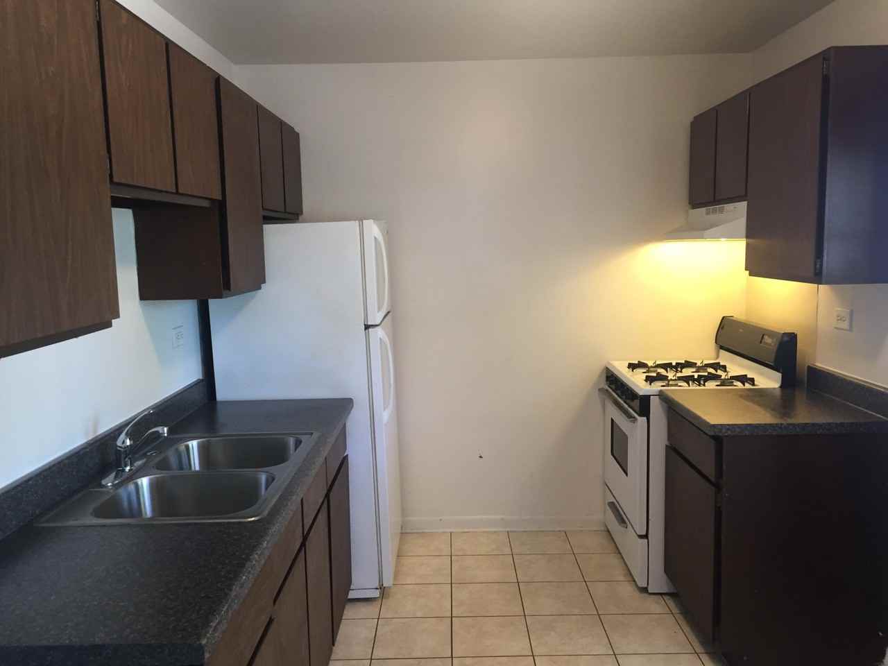 NORTH AVE. -1740 - Photo 2 of 14