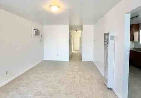 Greenbrier Avenue, 424 - Photo 3 of 16