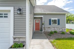 featured image of 60 Grand Teton St