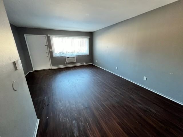 131 North Lincolnway - Photo 2 of 10