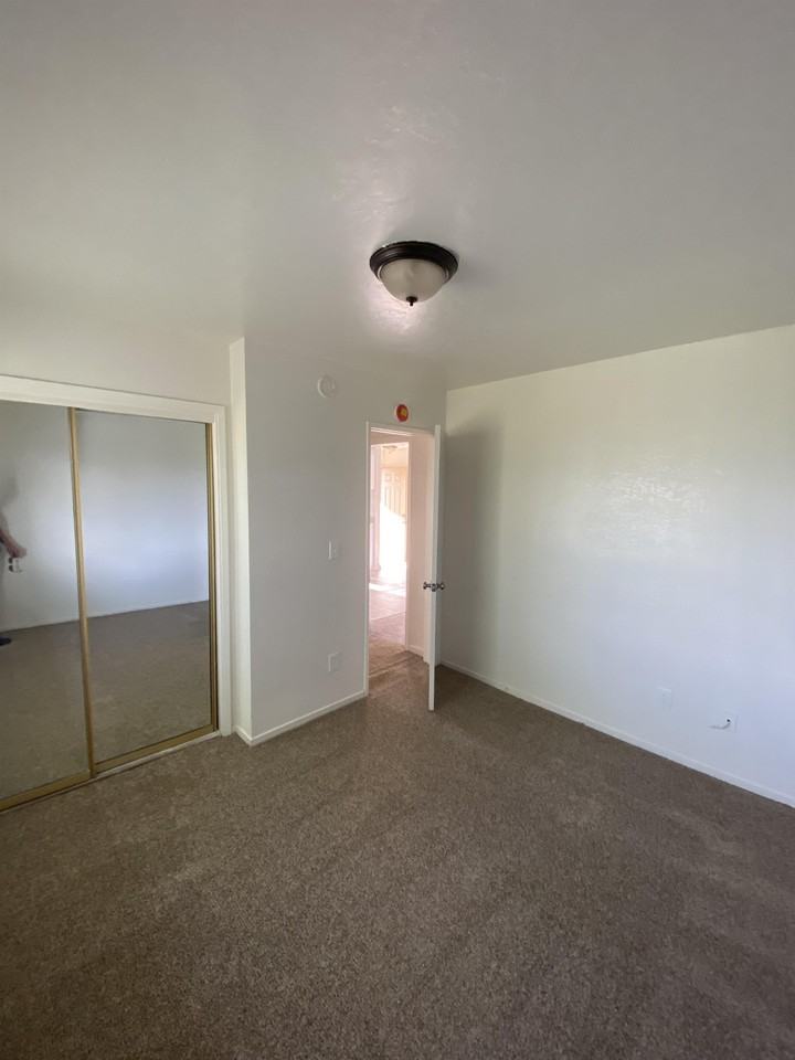 21031 Santa Barbara Drive - Photo 7 of 19