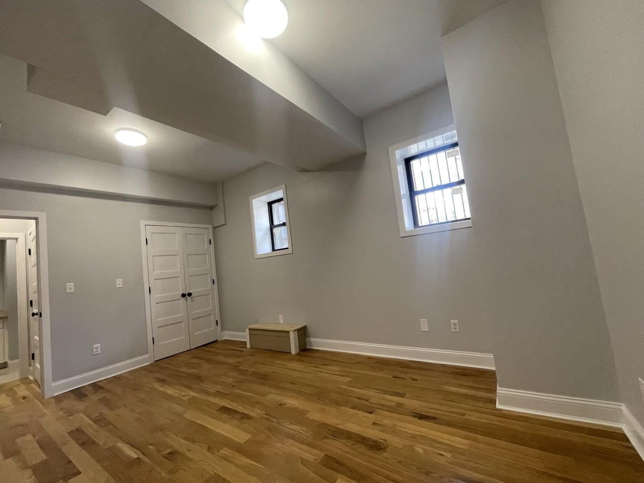 51-53 Broadway - Photo 7 of 11