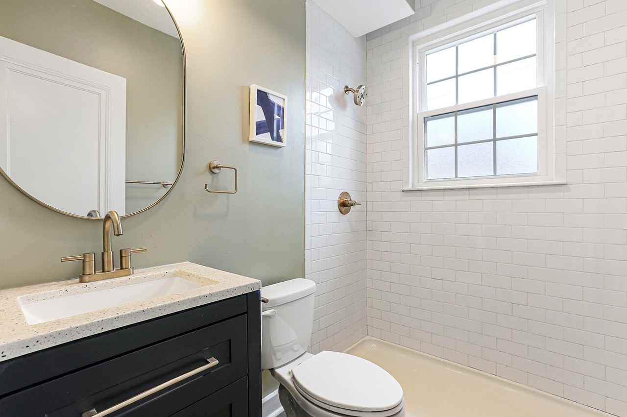 838 Lowerline Street - Photo 6 of 19