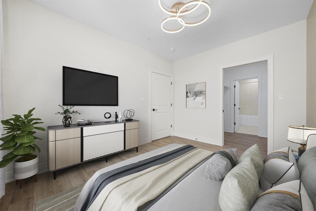 Premier Luxury Apartments - Photo 3 of 28
