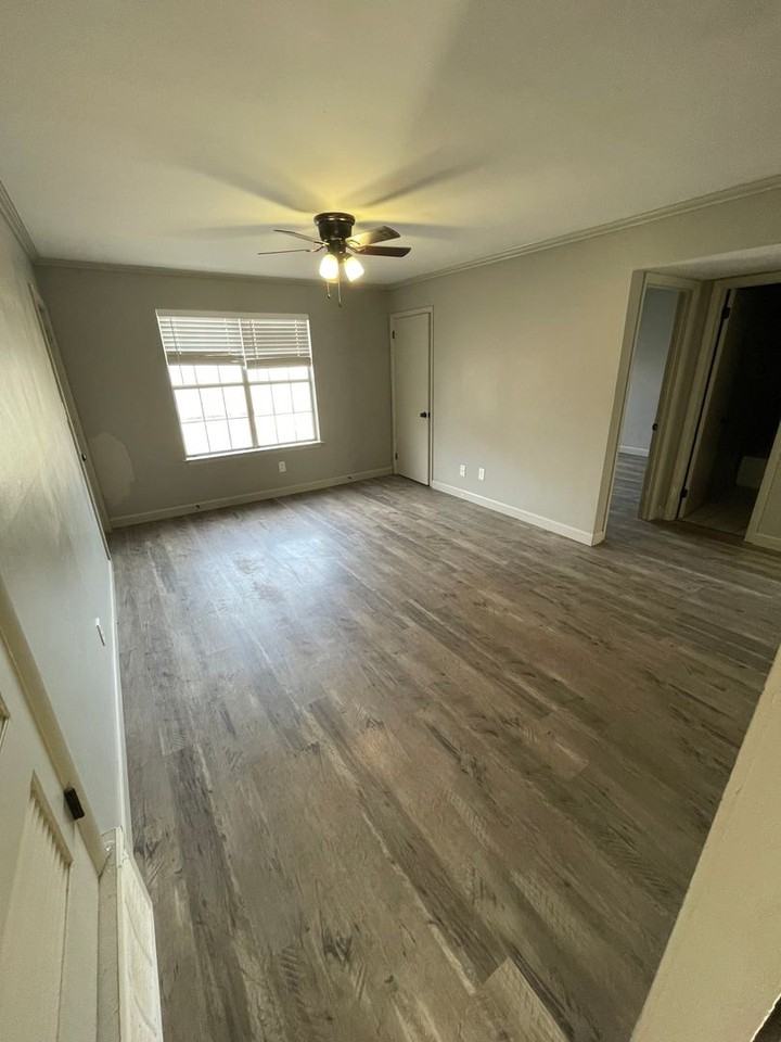 1906 - 1906 West Matthews - Photo 4 of 9