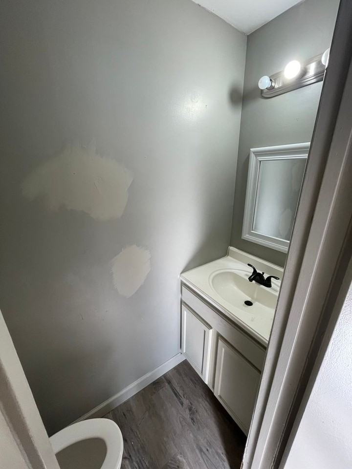 1906 - 1906 West Matthews - Photo 7 of 9