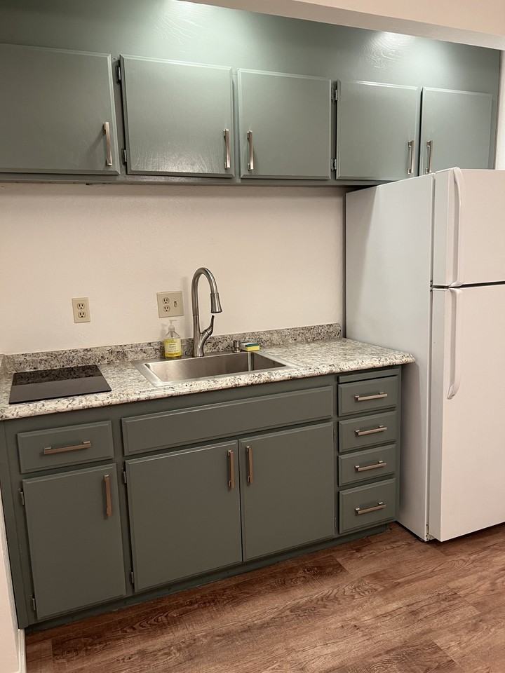 132 Kahle Dr - Photo 3 of 11