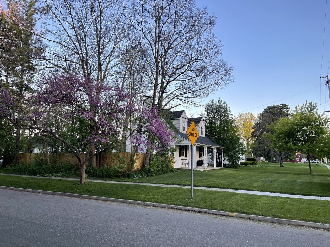 2528 Jefferson Ave #NA - Photo 3 of 32