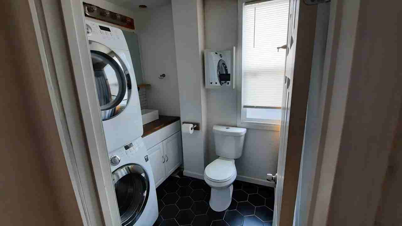 W Quartz St #416 - Photo 2 of 17