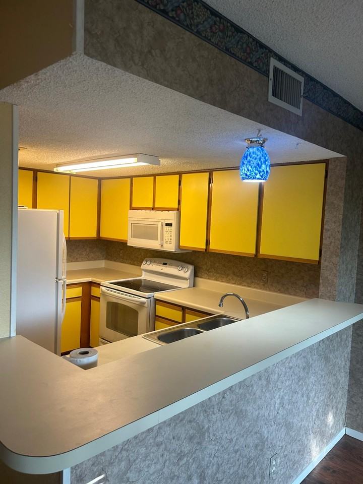 2010 Monte Cristo Way #1 - Photo 2 of 10