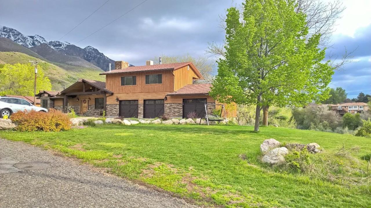 2779 N Hobbs Creek Dr #NA - Photo 5 of 31