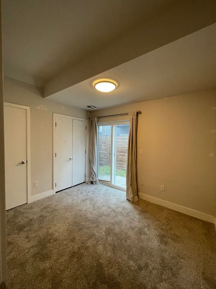 5552 W 10th Pl - Photo 4 of 29
