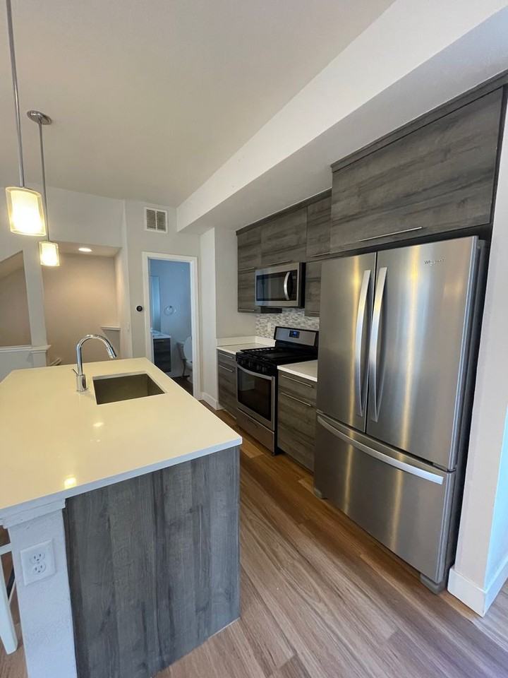 5552 W 10th Pl - Photo 7 of 29