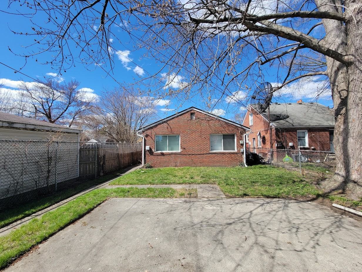 16514 Mark Twain St #1 - Photo 4 of 11