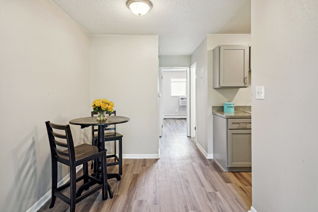 Westview Apartments - Photo 5 of 21