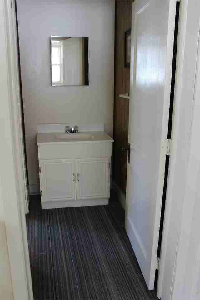 110 E Buck Mountain Rd - Photo 2 of 9