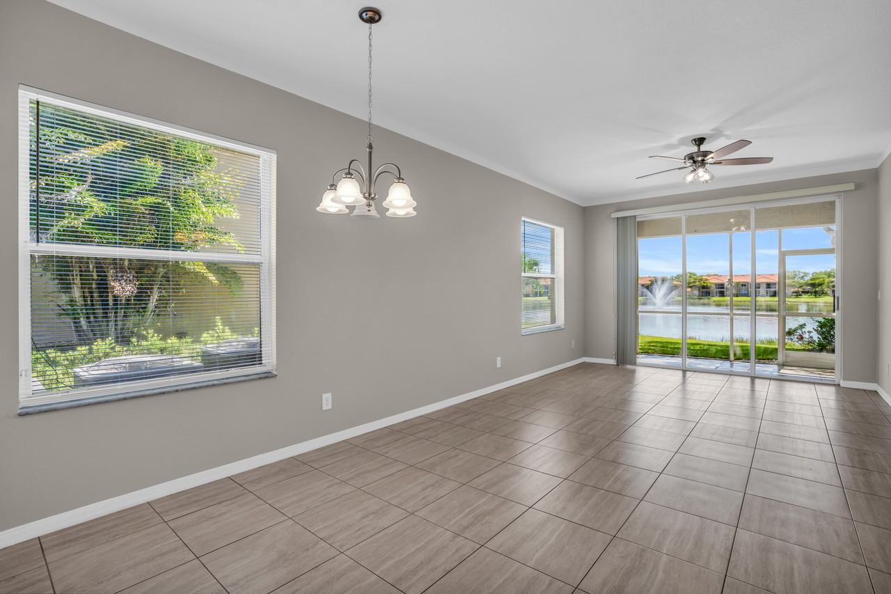 6560 Huntington Lakes Cir #1 - Photo 6 of 27