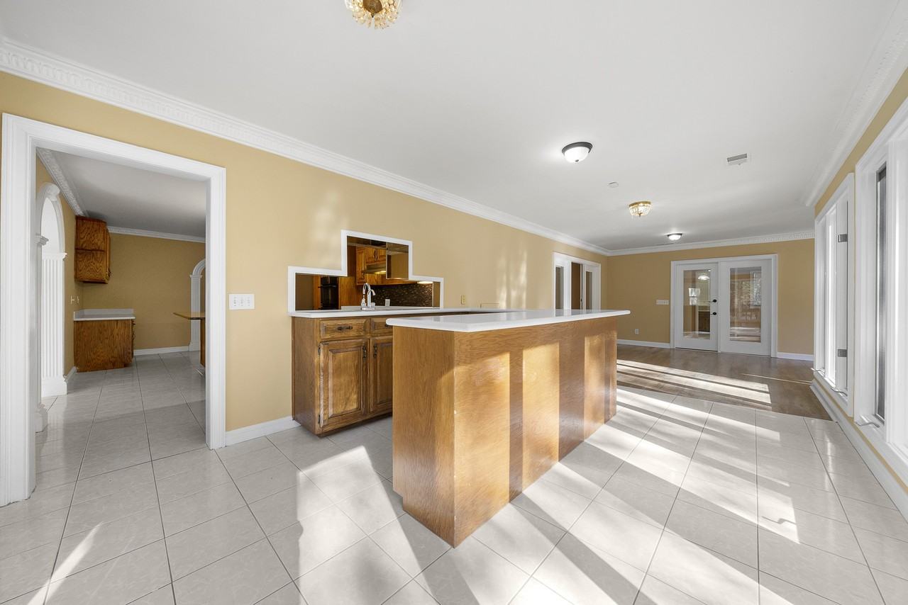 225 Wren Rd - Photo 4 of 39
