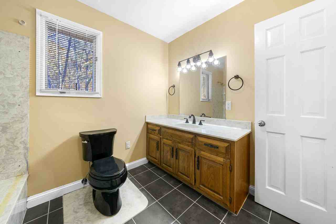 225 Wren Rd - Photo 3 of 39