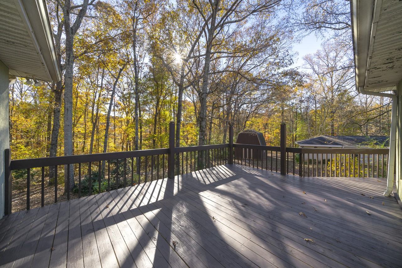 225 Wren Rd - Photo 3 of 39