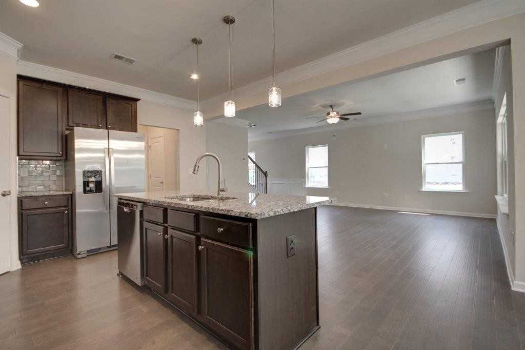 4578 Grenadine Cir #1 - Photo 6 of 23