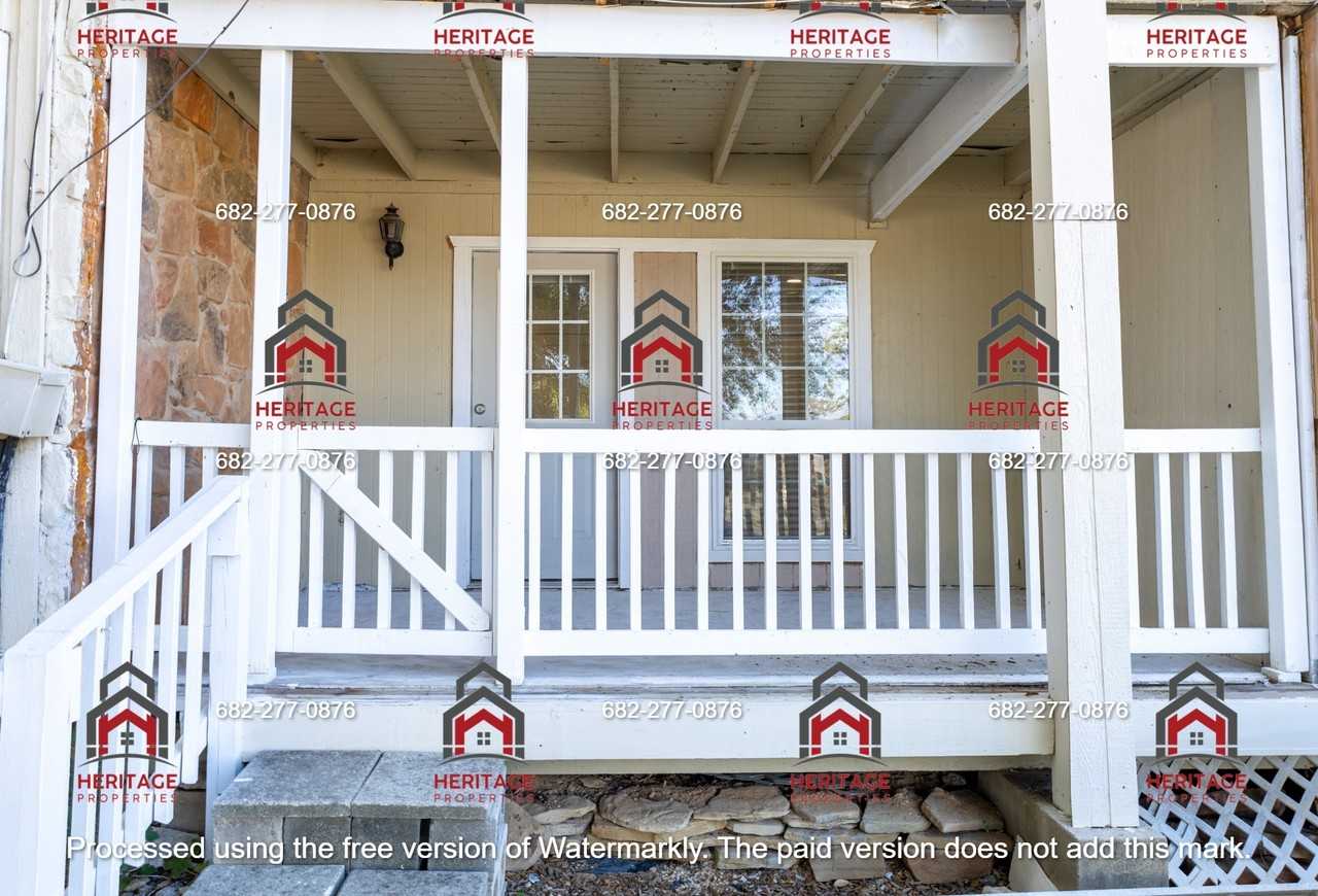 91 Runaway Bay Dr #127 - Photo 7 of 18